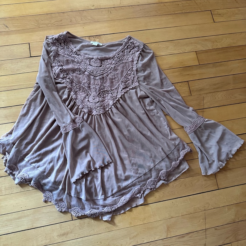 Woman’s top